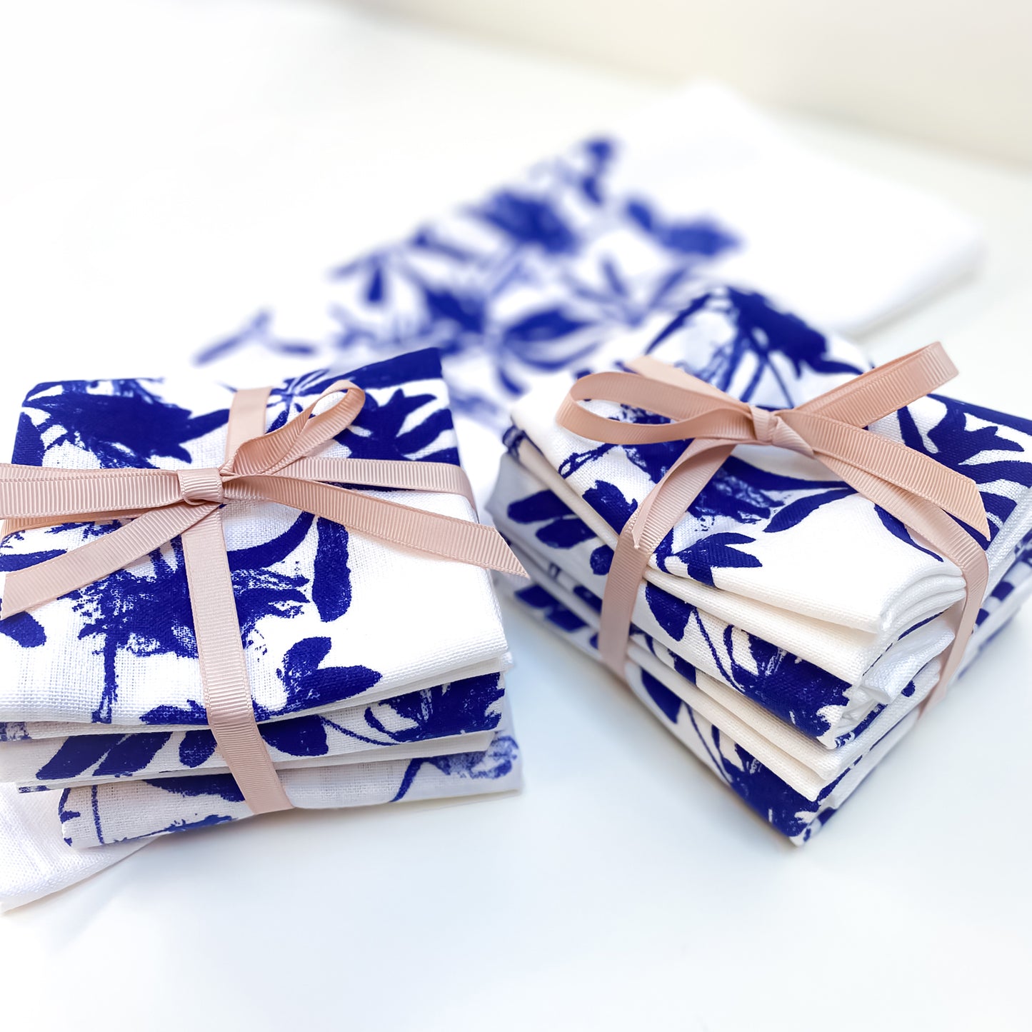 Bluebonnet Bouquet Napkin Set - White